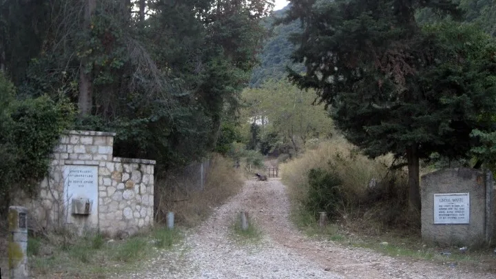 Ένα ιστορικό μονοπάτι από την Πάτρα προς τα Καλάβρυτα, συνδέεται με γεγονότα της Επανάστασης του 1821